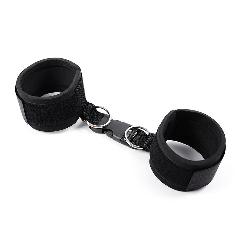 OHMAMA FETISH - NEOPRENE HOOK AND WRIST FIXING