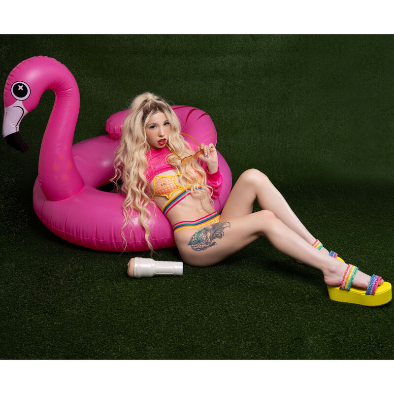 FLESHLIGHT GIRLS - VAGINA KENZIE REEVES
