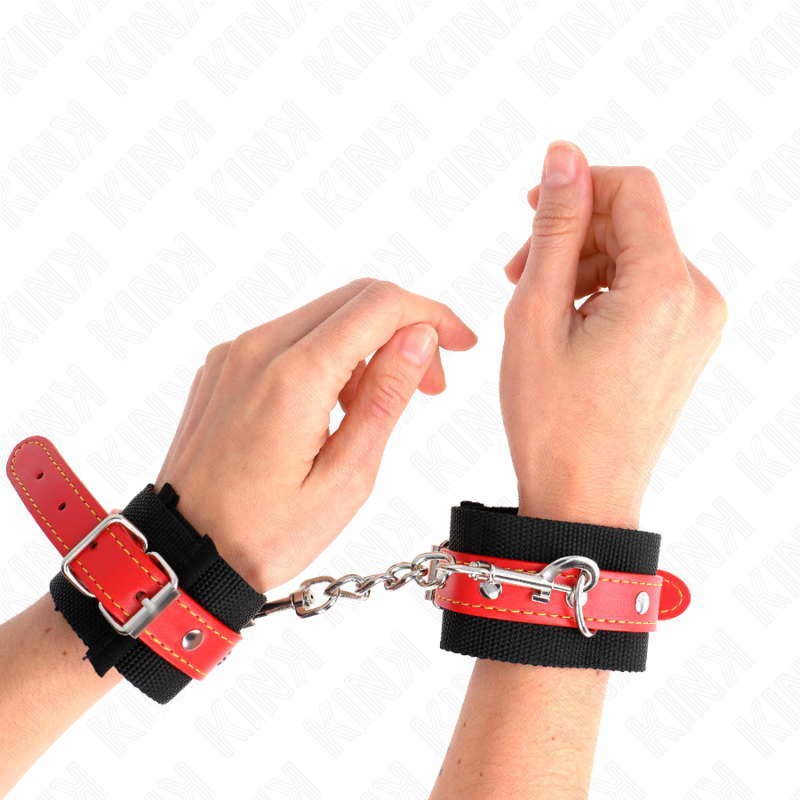 KINK - ESPOSAS DE NYLON NEGRO CON CUERO ROJO AJUSTABLES 19-24 CM X 5,5 CM