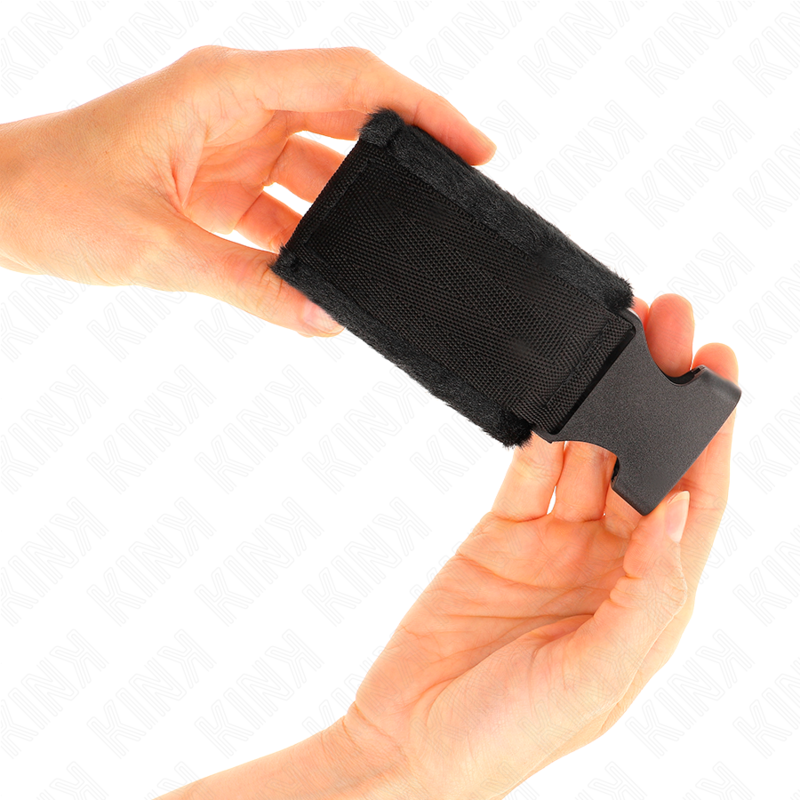 KINK - RESTRICCIONES PARA MUÑECAS DE NYLON CON GANCHO Y BUCLE ROJO-NEGRO MODELO 1 AJUSTABLE 25-35 CM X 6 CM