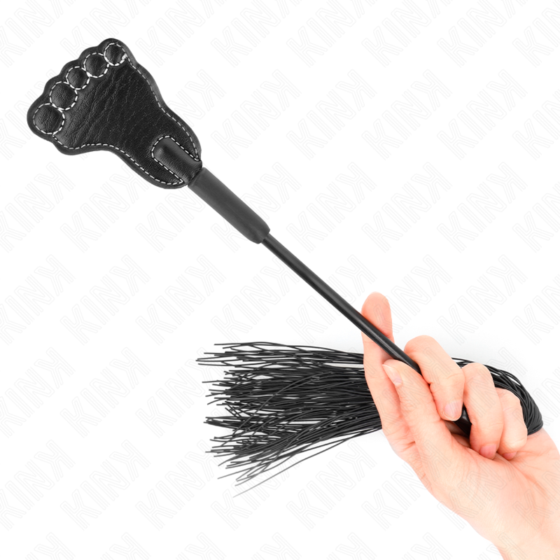 KINK - PALA DE PIE CON BORLA DE LÁTIGO 31 CM